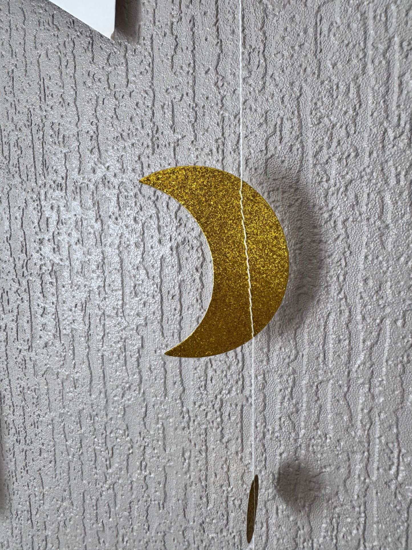 Gold Shiny String Decoration