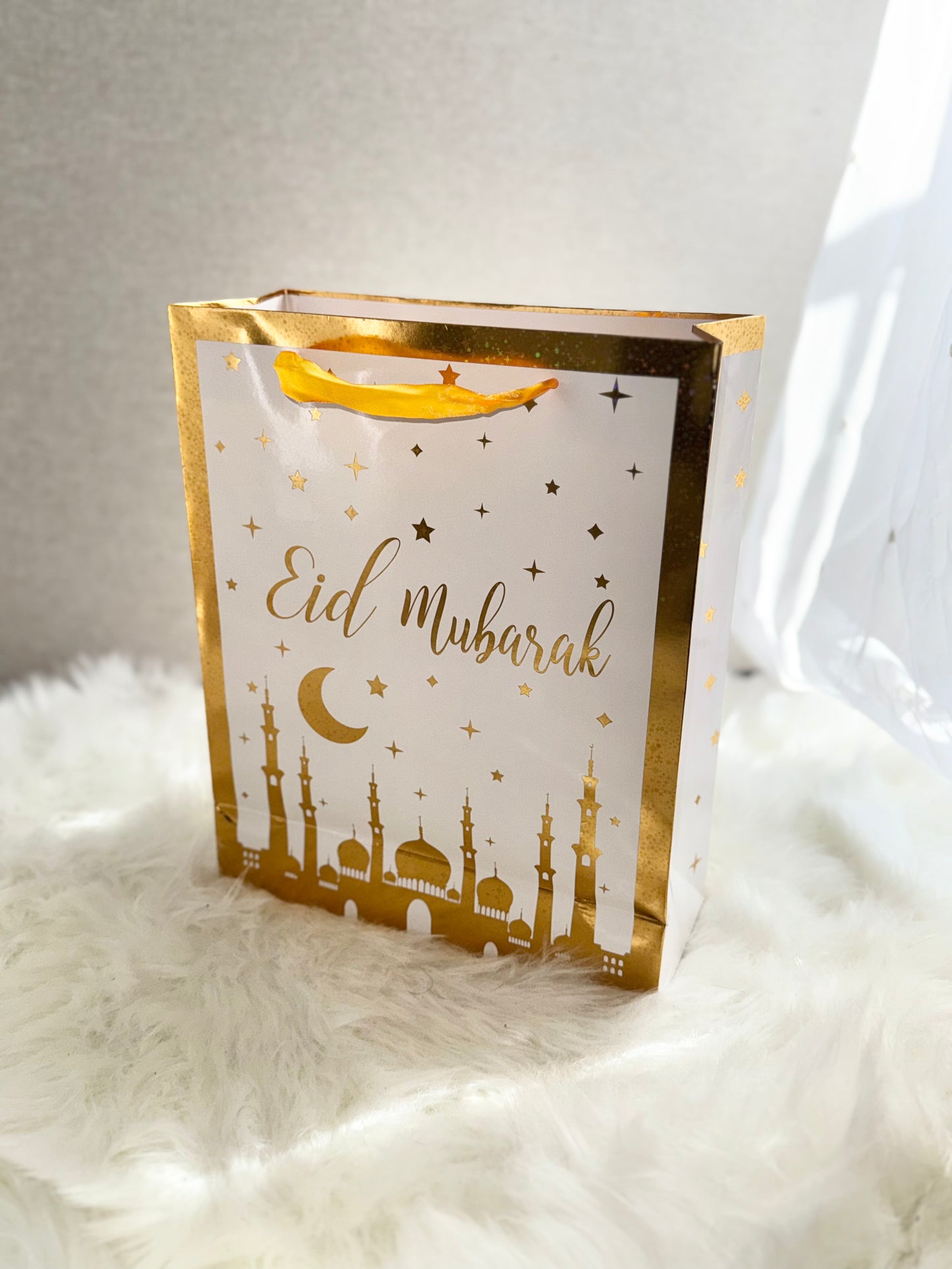 White and Gold Holographic Eid Gift Bag